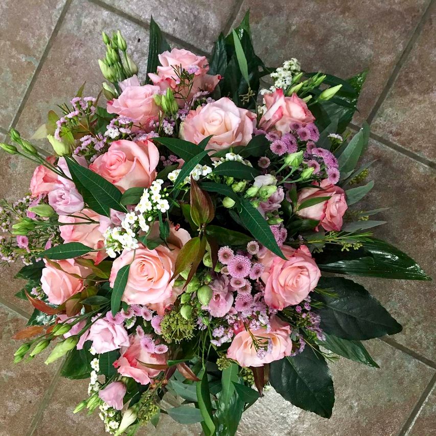Bunter Blumenstrauß von Florist Nicky Judel aus Mulsum
